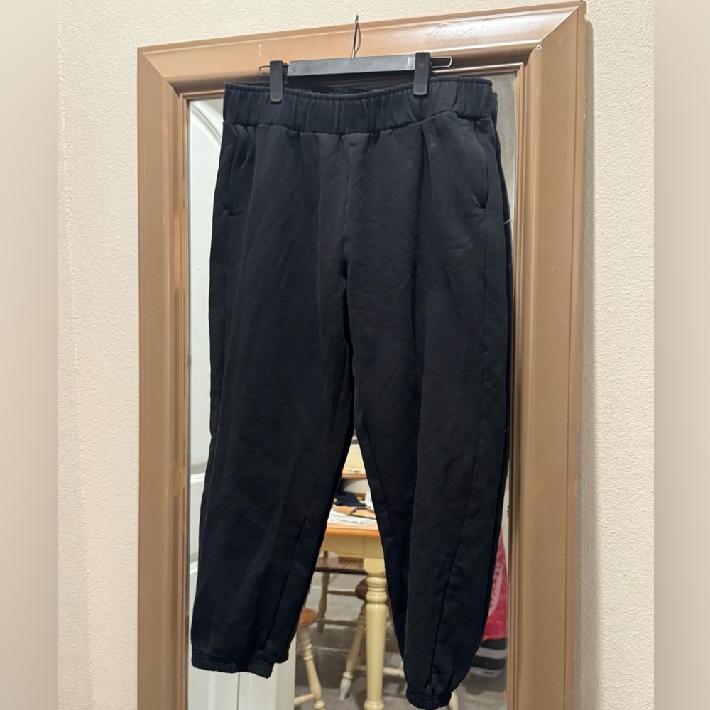Pact Organic Cotton size Large Joggers